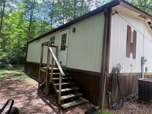 111 Marietta Drive, Westminster, SC 29693
