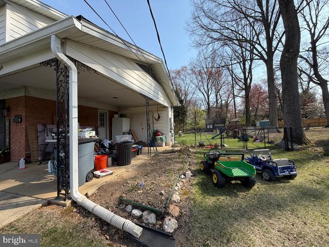 500 KRAMER DR SE, Vienna, VA 22180