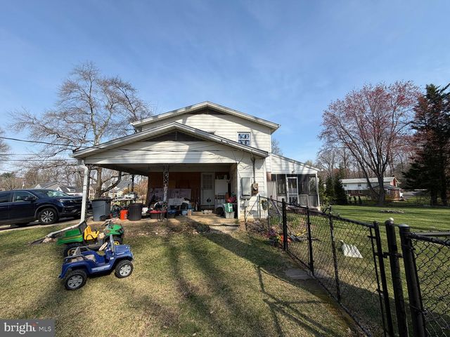 500 KRAMER DR SE, Vienna, VA 22180