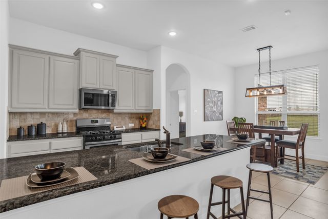 1130 Yukon Boulevard, Waxahachie, TX 75167