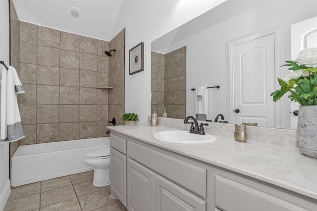 1130 Yukon Boulevard, Waxahachie, TX 75167