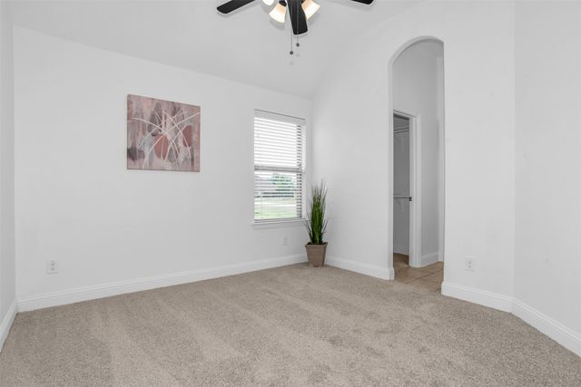 1130 Yukon Boulevard, Waxahachie, TX 75167