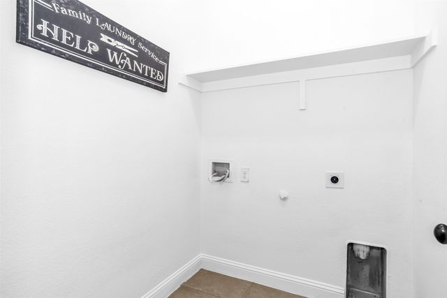 1130 Yukon Boulevard, Waxahachie, TX 75167