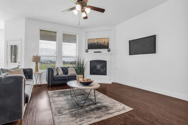 1130 Yukon Boulevard, Waxahachie, TX 75167