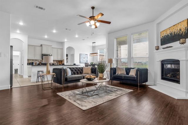 1130 Yukon Boulevard, Waxahachie, TX 75167