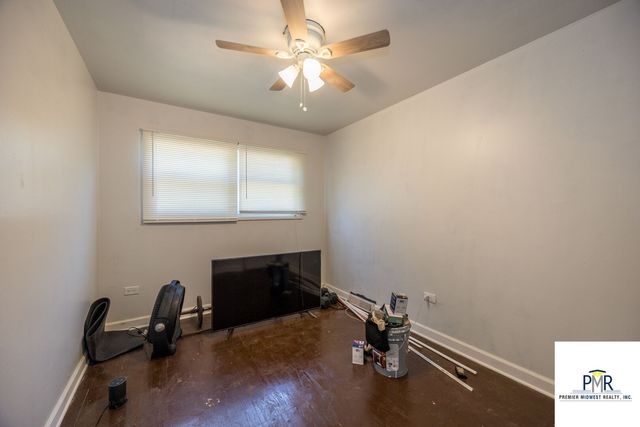 5750 S Lowe Avenue, Chicago, IL 60621