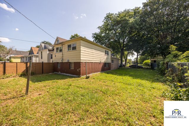 5750 S Lowe Avenue, Chicago, IL 60621