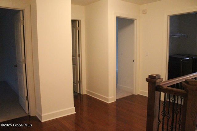 905 Ridge View Circle, Castleton-on-hudson, NY 12033