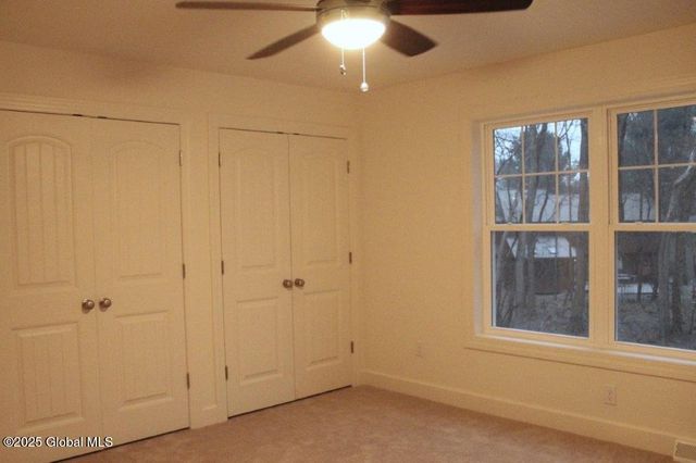 905 Ridge View Circle, Castleton-on-hudson, NY 12033