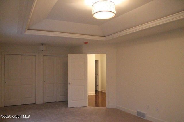 905 Ridge View Circle, Castleton-on-hudson, NY 12033