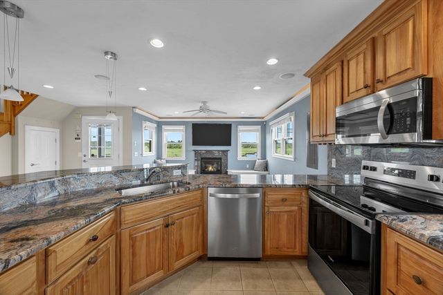 70 Salt Marsh Rd A, Sandwich, MA 02537