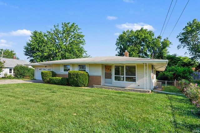24043 Sunnyside Avenue, Elkhart, IN 46516
