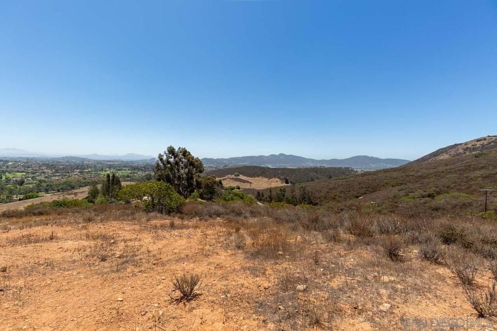 N Twin Oaks Valley Rd, San Marcos, CA 92069 — photo 3