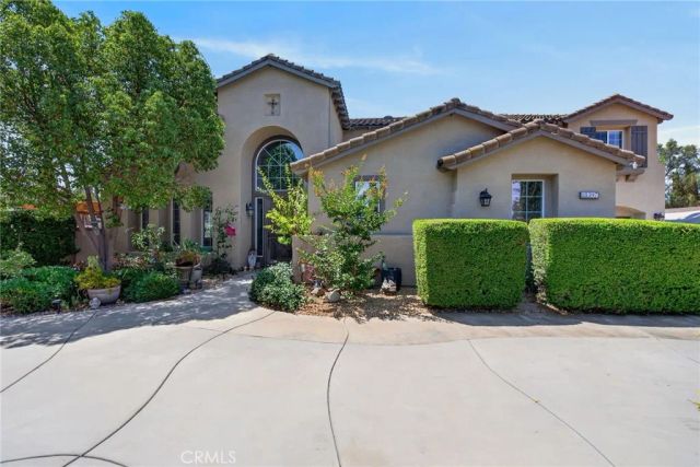 18397 Swallowtail Lane, Riverside, CA 92504