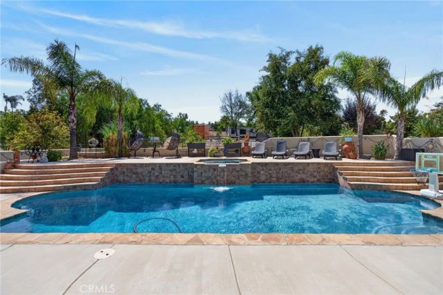 18397 Swallowtail Lane, Riverside, CA 92504