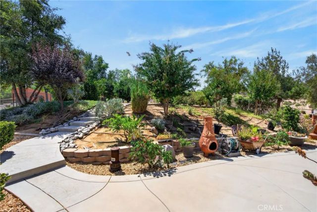 18397 Swallowtail Lane, Riverside, CA 92504