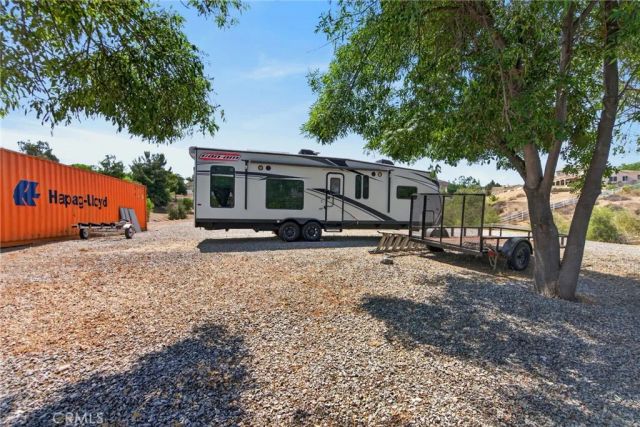 18397 Swallowtail Lane, Riverside, CA 92504