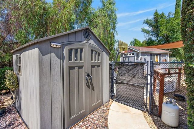 18397 Swallowtail Lane, Riverside, CA 92504