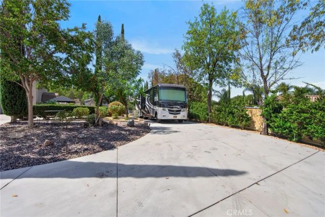18397 Swallowtail Lane, Riverside, CA 92504