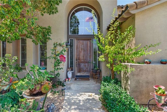 18397 Swallowtail Lane, Riverside, CA 92504