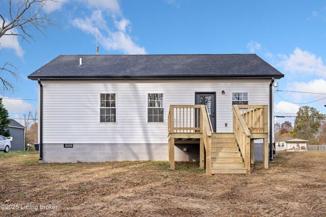 6715 Memory Ln, Louisville, KY 40258