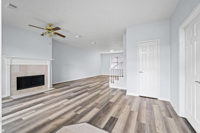 9366 Corner Oaks Lane, Houston, TX 77036