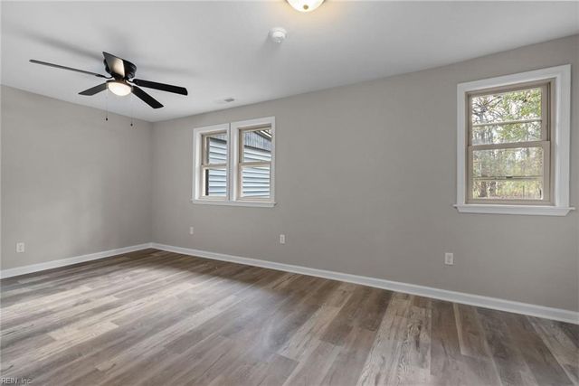 501 Fernwood Farms RD, Chesapeake, VA 23320