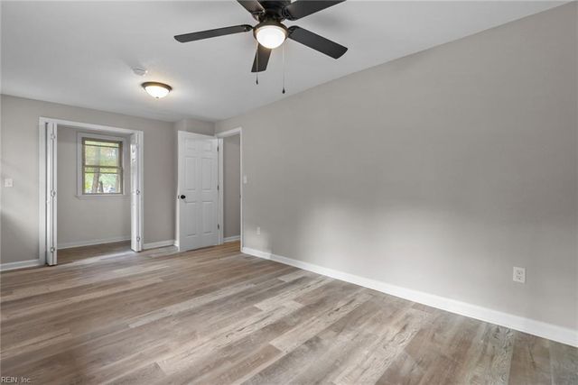 501 Fernwood Farms RD, Chesapeake, VA 23320