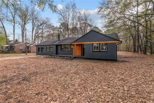 501 Fernwood Farms RD, Chesapeake, VA 23320
