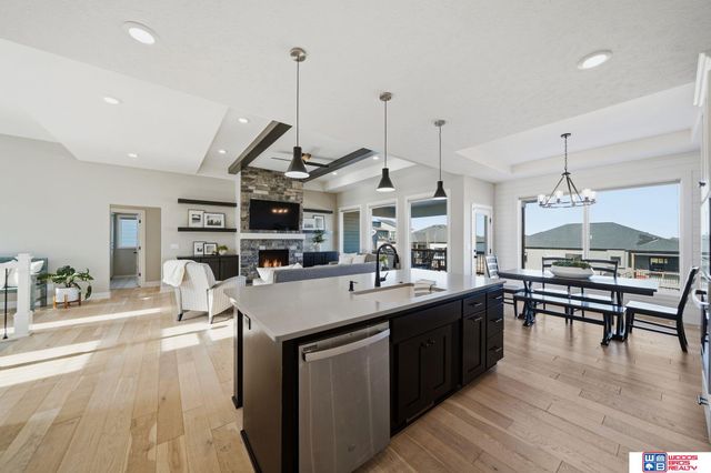 9650 Topher Boulevard, Lincoln, NE 68526