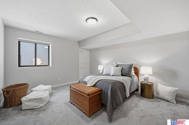 9650 Topher Boulevard, Lincoln, NE 68526