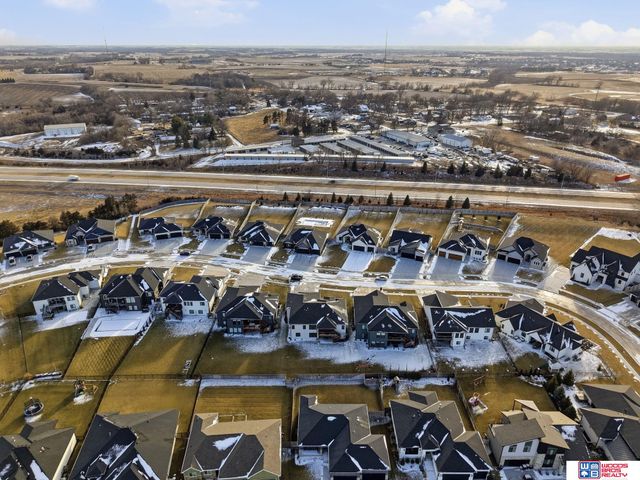 9650 Topher Boulevard, Lincoln, NE 68526