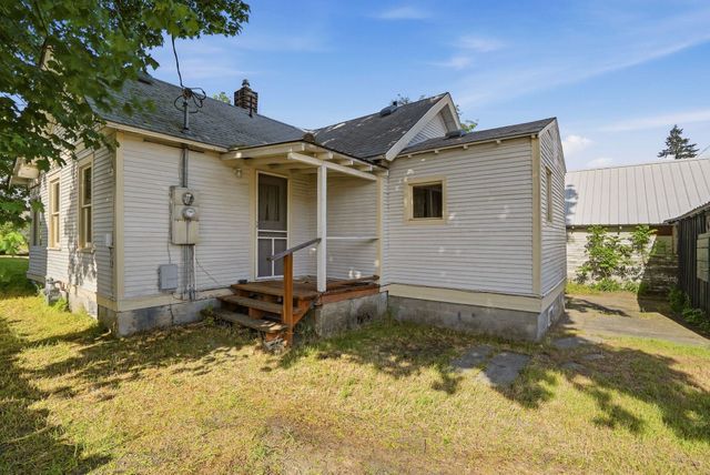 1133 W. Gordon Ave, Spokane, WA 99205