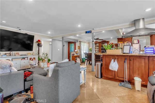 1140 Sturbridge, La Habra, CA 90631