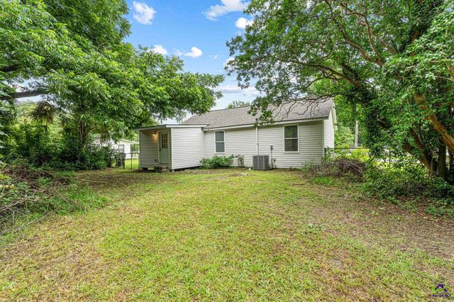 110 S Sixth Street, Warner Robins, GA 31088