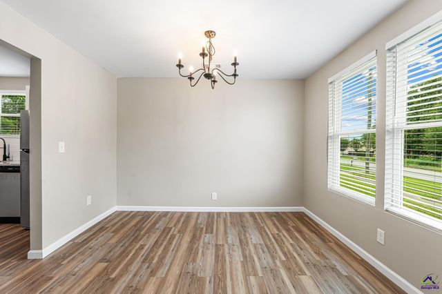 110 S Sixth Street, Warner Robins, GA 31088