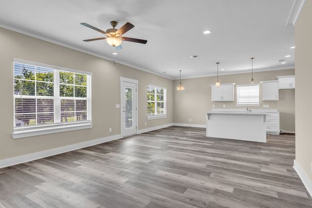 117 Traveller Ln, La Vergne, TN 37086