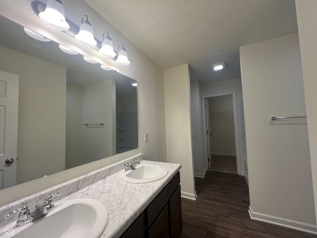 3629 Berkdale Drive, Columbus, IN 47203