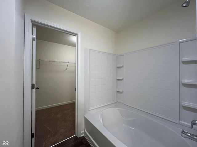 3629 Berkdale Drive, Columbus, IN 47203