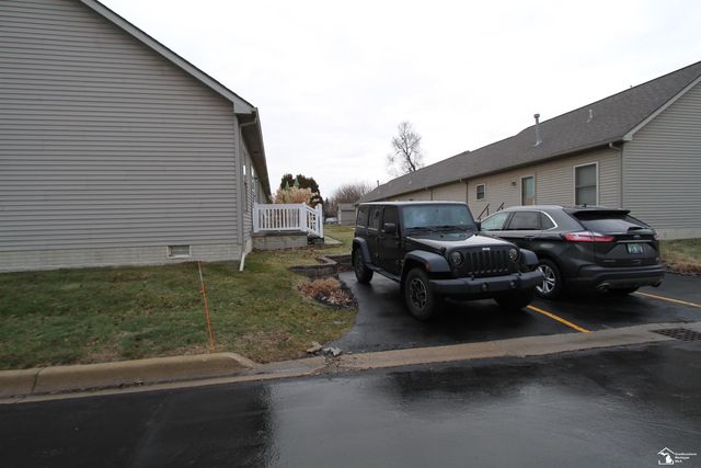 5270 Sprucewood Drive, Monroe Twp, MI 48161