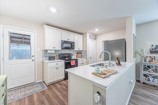 6805 Turtle Stream Drive, Fort Worth, TX 76179