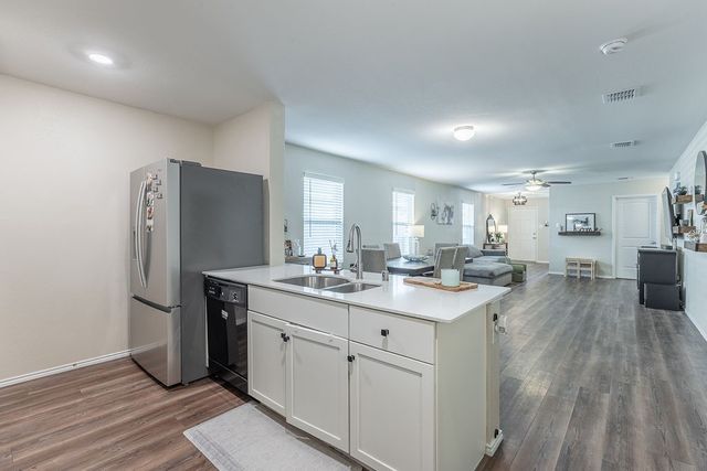 6805 Turtle Stream Drive, Fort Worth, TX 76179