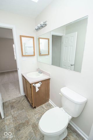 1311 Chesterfield Place, Anderson, IN 46012