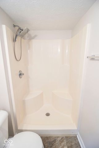 1311 Chesterfield Place, Anderson, IN 46012