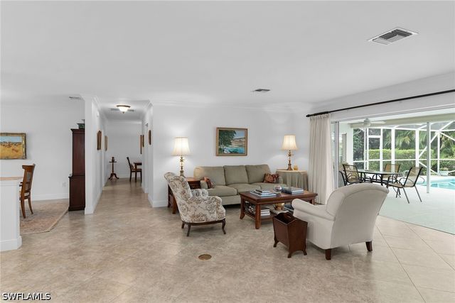1916 Countess CT, Naples, FL 34110
