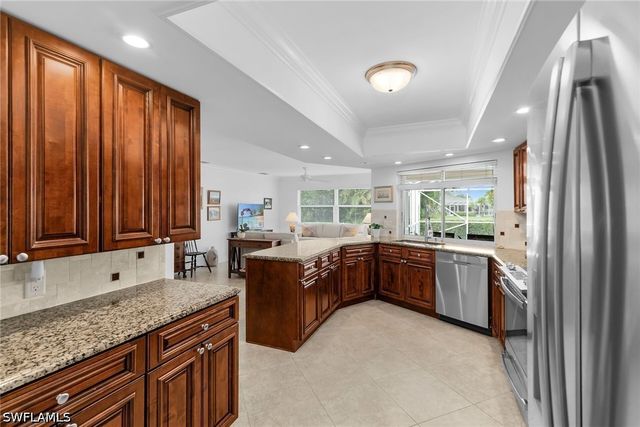 1916 Countess CT, Naples, FL 34110