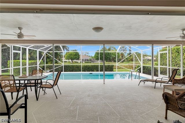 1916 Countess CT, Naples, FL 34110