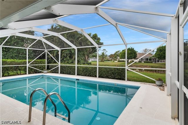 1916 Countess CT, Naples, FL 34110