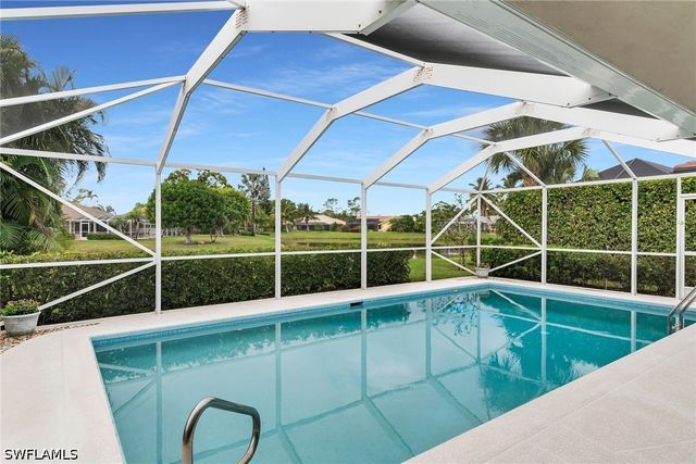 1916 Countess CT, Naples, FL 34110