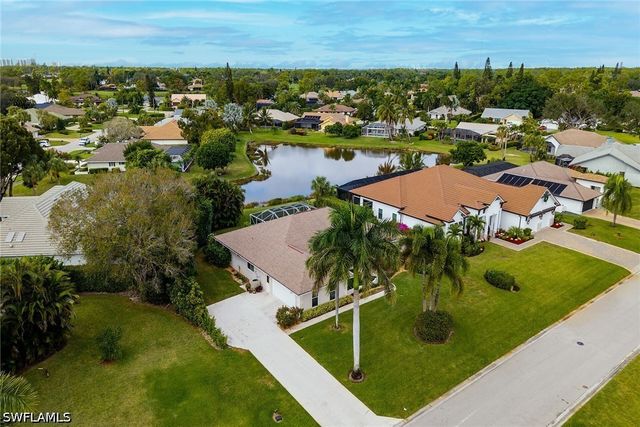 1916 Countess CT, Naples, FL 34110